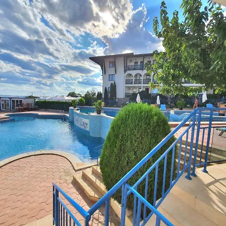 Marina - Vega Village Apartmán